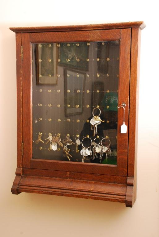 Oak Key Cabinet (1 of 5)