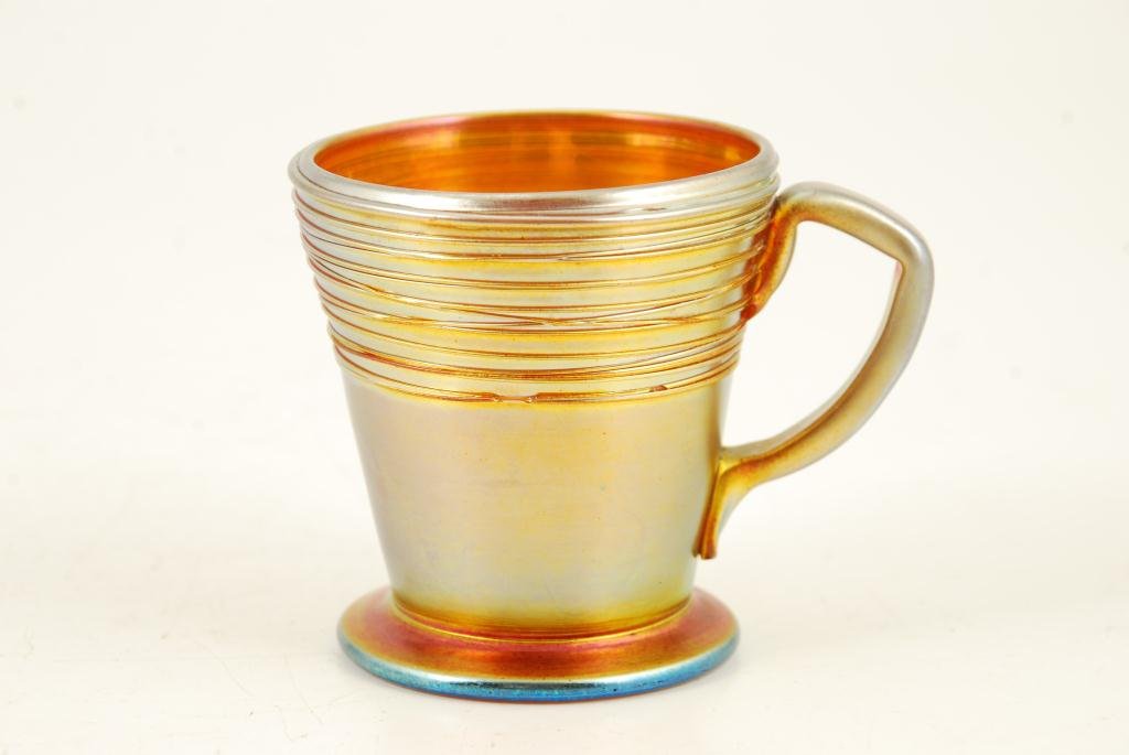 STEUBEN AURENE THREADED ART GLASS CUP (1 of 4)
