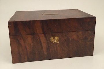 (19th c) FIGURED WALNUT VENEER BOX OF POKER CHIPS (1 of 5)