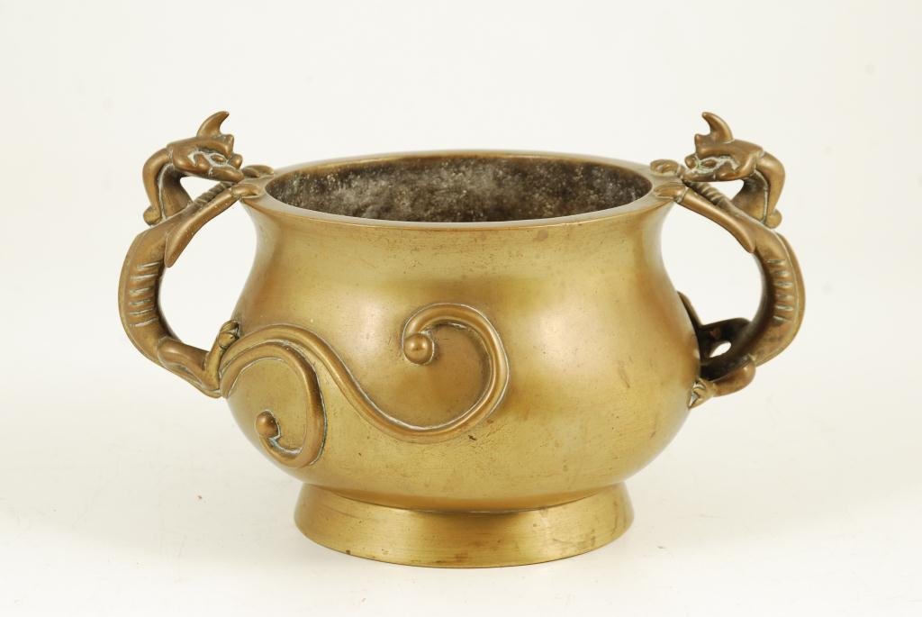 (19th c) CHINESE CENSER WITH SALAMANDER HANDLES (1 of 5)