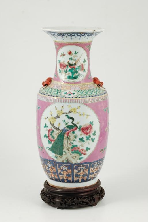 (19th c) CHINESE PORCELAIN VASE (1 of 4)