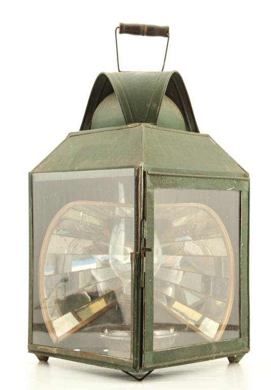 TRIANGULAR FLUID LANTERN WITH MIRRORED REFLECTOR (1 of 6)