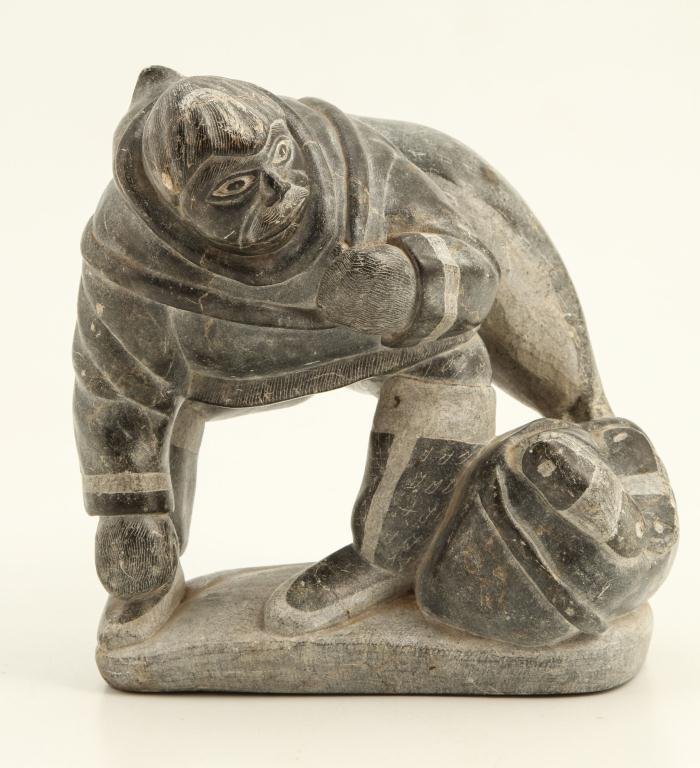 ALASKAN CARVED INUIT SEAL HUNTER SIGNED MARK (1 of 8)