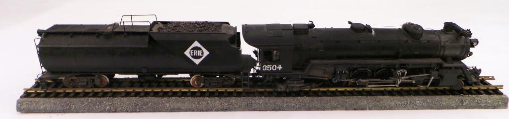 "G" SCALE LOCOMOTIVE WITH COAL TENDER & TRACK (1 of 4)