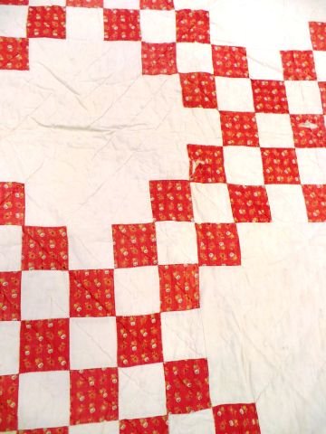 (19th c) QUILT PLAIN BLOCK AND CHAIN PATTERN (1 of 5)