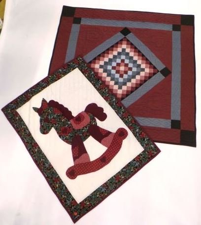 DIAMONT AND HORSE LANCASTER AMISH BEDCOVERS: Diamont 4'7" x 3'9" and Horse applique 4'2" x 3'2"