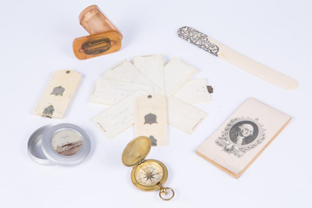 ANTIQUE SOUVENIERS AND KEEPSAKES (1 of 10)