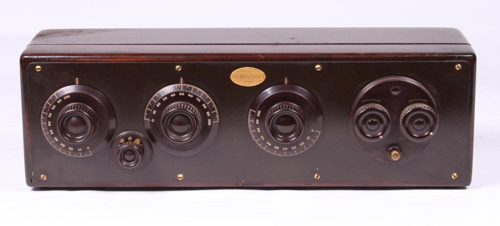ATWATER KENT RECIEVING SET: No. 7570. 6 x 20 x 7 inches.