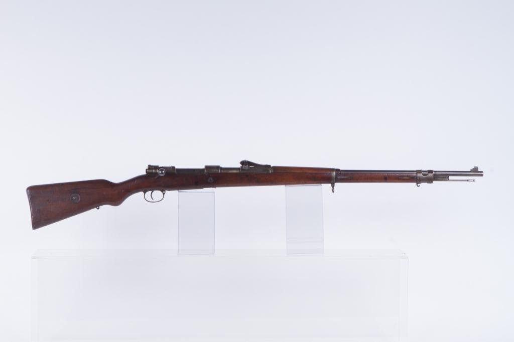 WWI 1916 MAUSER BOLT ACTION RIFLE: A-G WAFFENFABRIC OBERNDOR, 8 mm, 24 inch barrel, blue finish. serial number 9831