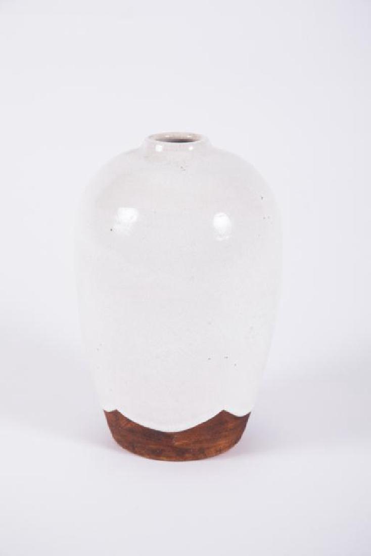 BEN OWEN ART POTTERY VASE (1 of 2)