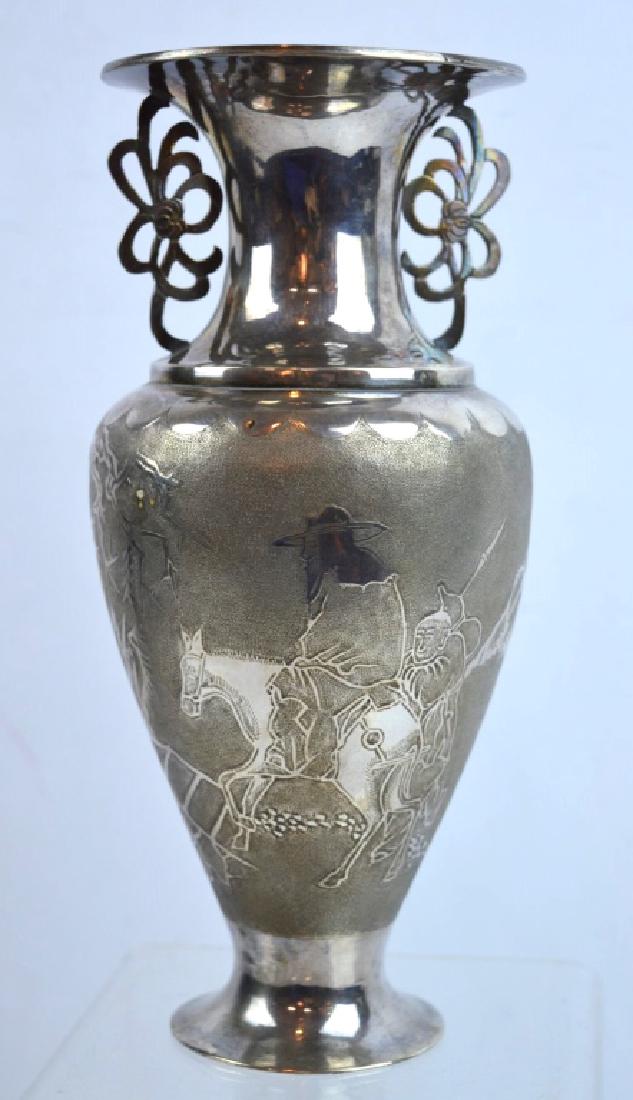Good Chinese Engraved Silver Vase (1 of 9)