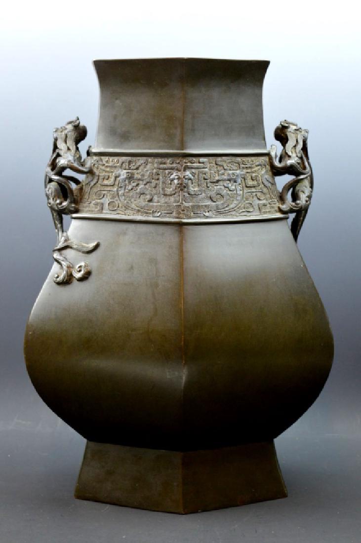 Fine Large 18th C Chinese Bronze Hexagonal Hu (1 of 11)