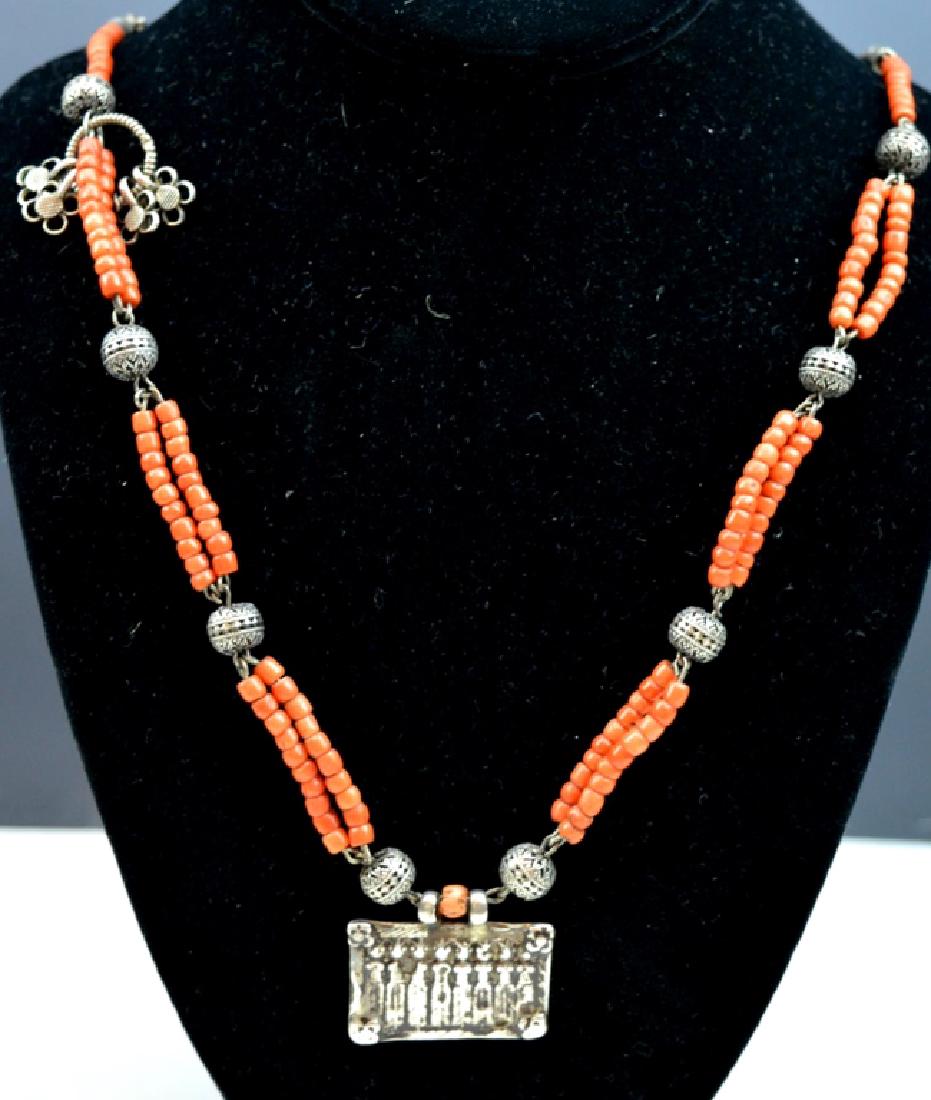 Coral & Silver, Bead & Chain Necklace w Pendant (1 of 7)