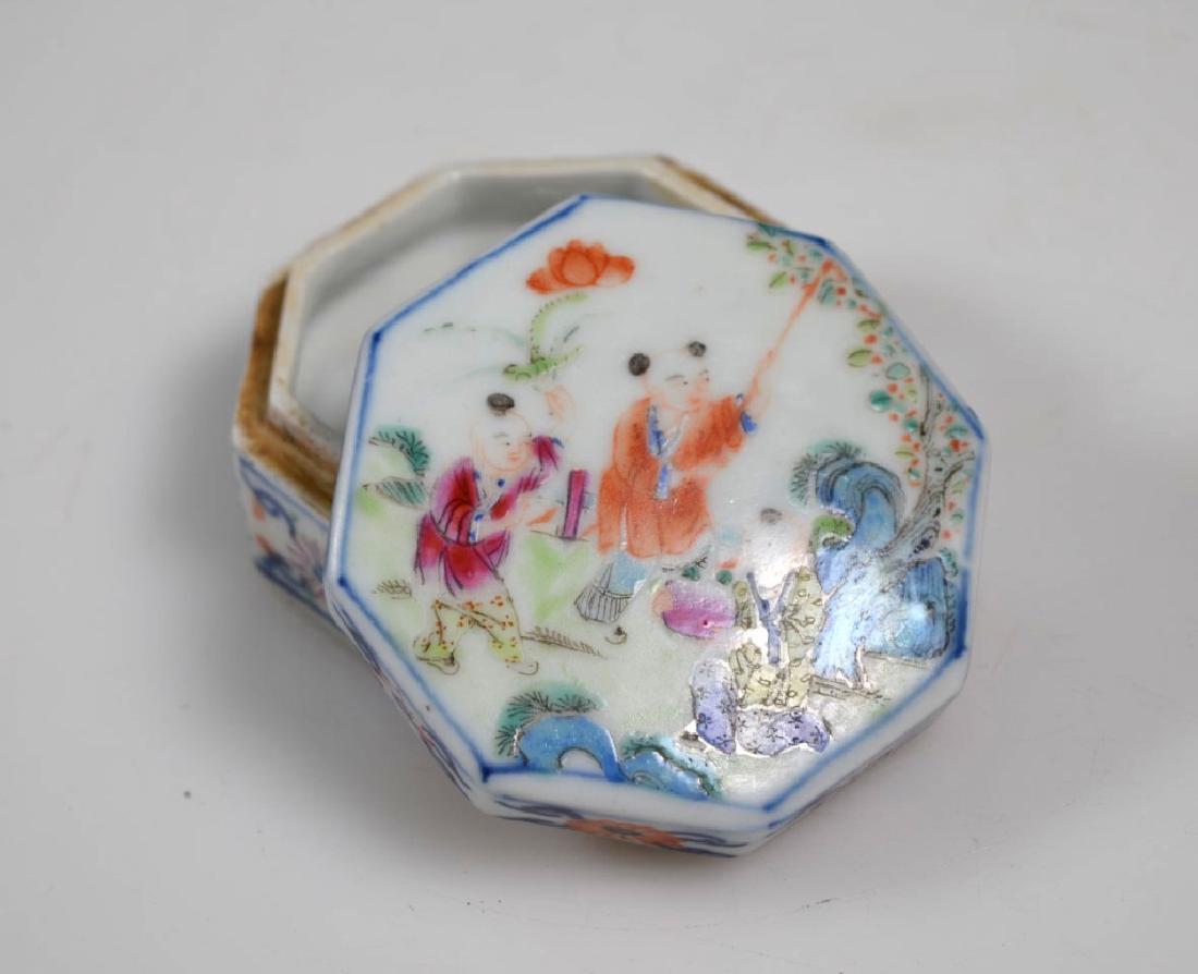 Chinese Enameled Octagonal Porcelain Box & Cover (1 of 6)