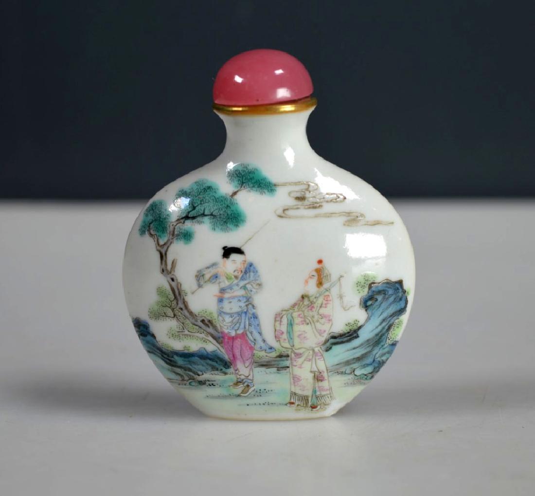 18th C Chinese Enameled Porcelain Snuff Qianlong (1 of 6)
