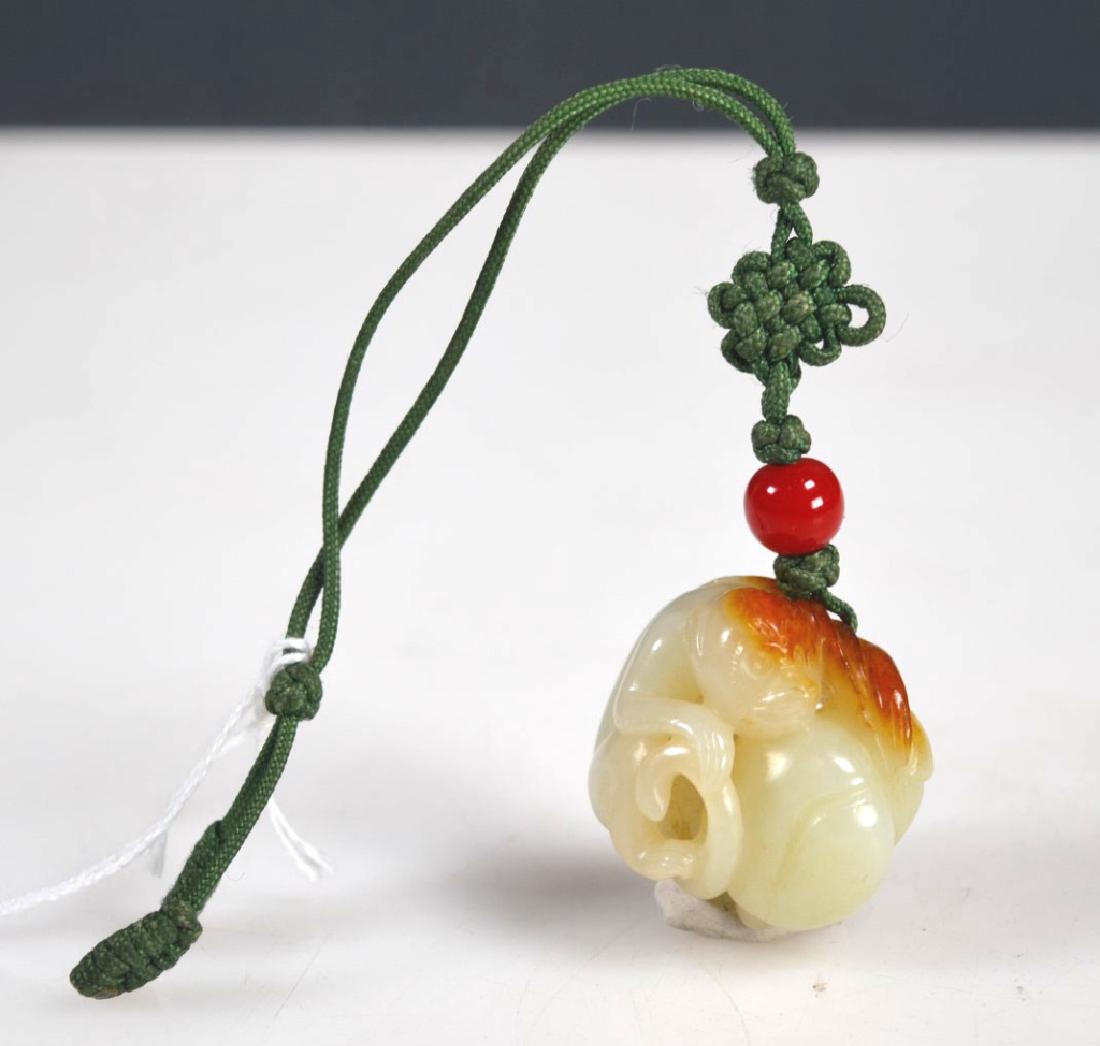 Antique Chinese Carved Jade Pebble Monkey & Peach (1 of 8)