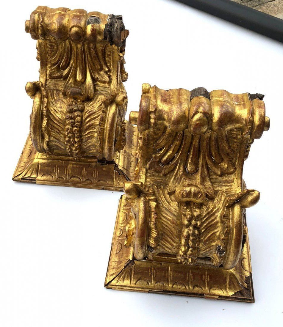 Pair European Gold Leaf Wall Brackets (1 of 7)