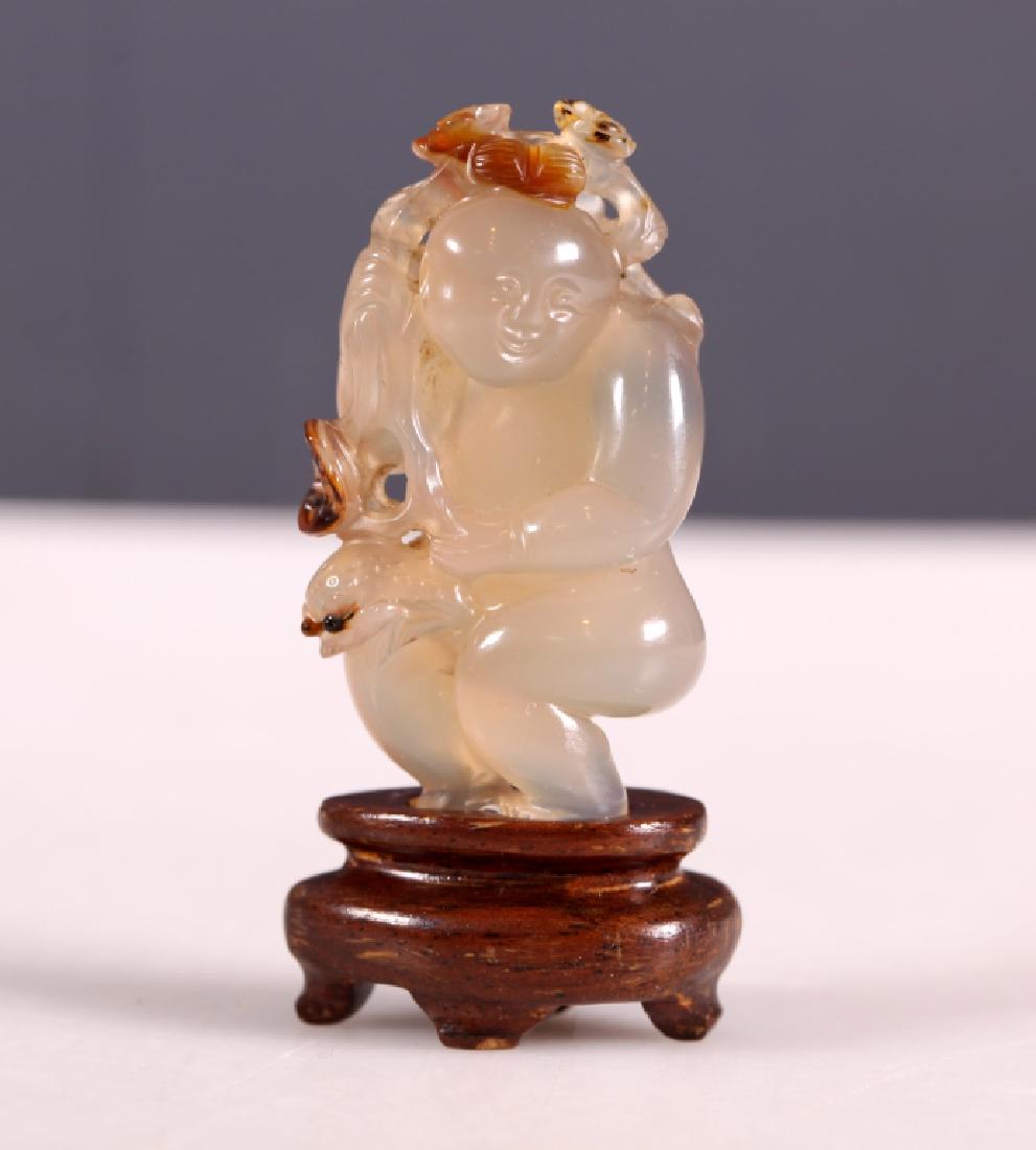 Chinese 19 C Carved Suzhou Agate Boy Toggle (1 of 8)