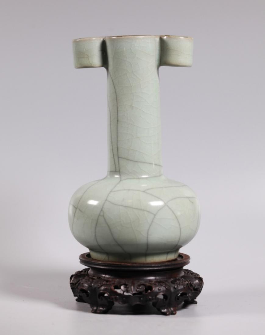 Chinese Song Guanyao Style Arrow Vase & Stand (1 of 7)