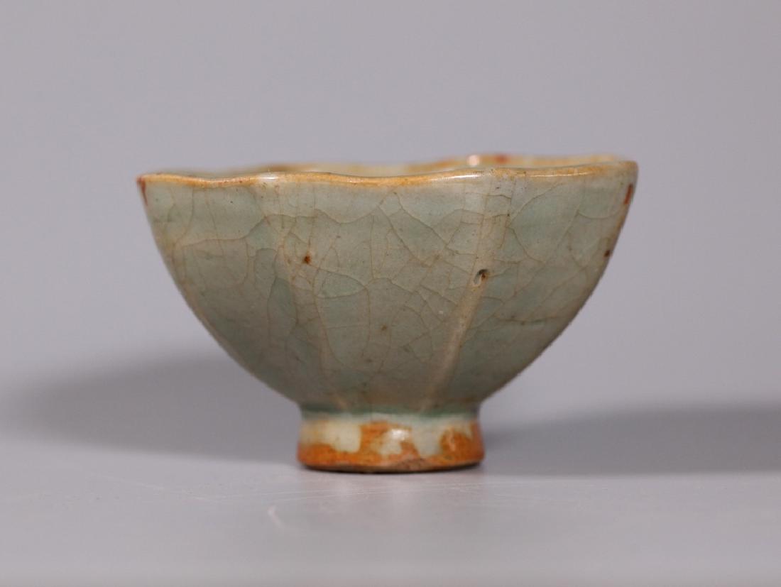 Chinese Octagonal Longquan Celadon Cup (1 of 6)