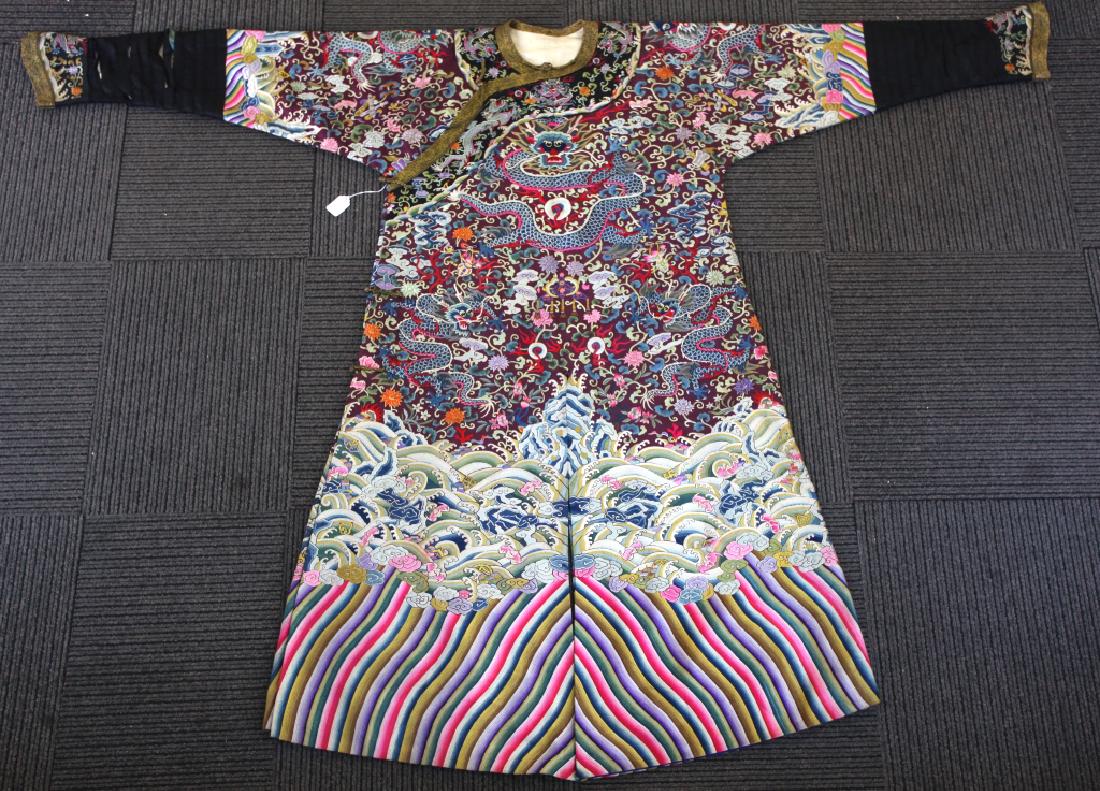 Fine Chinese Qing Dynasty Dragon Robe (1 of 15)