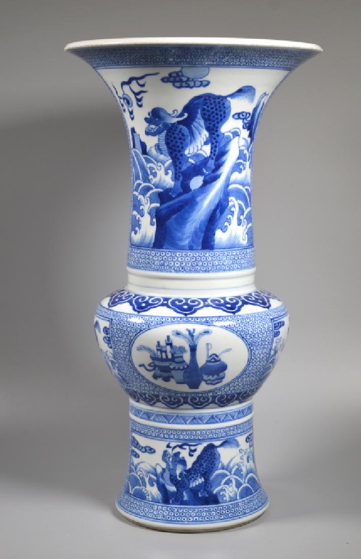 Good Chinese Blue & White Baluster Vase (1 of 7)