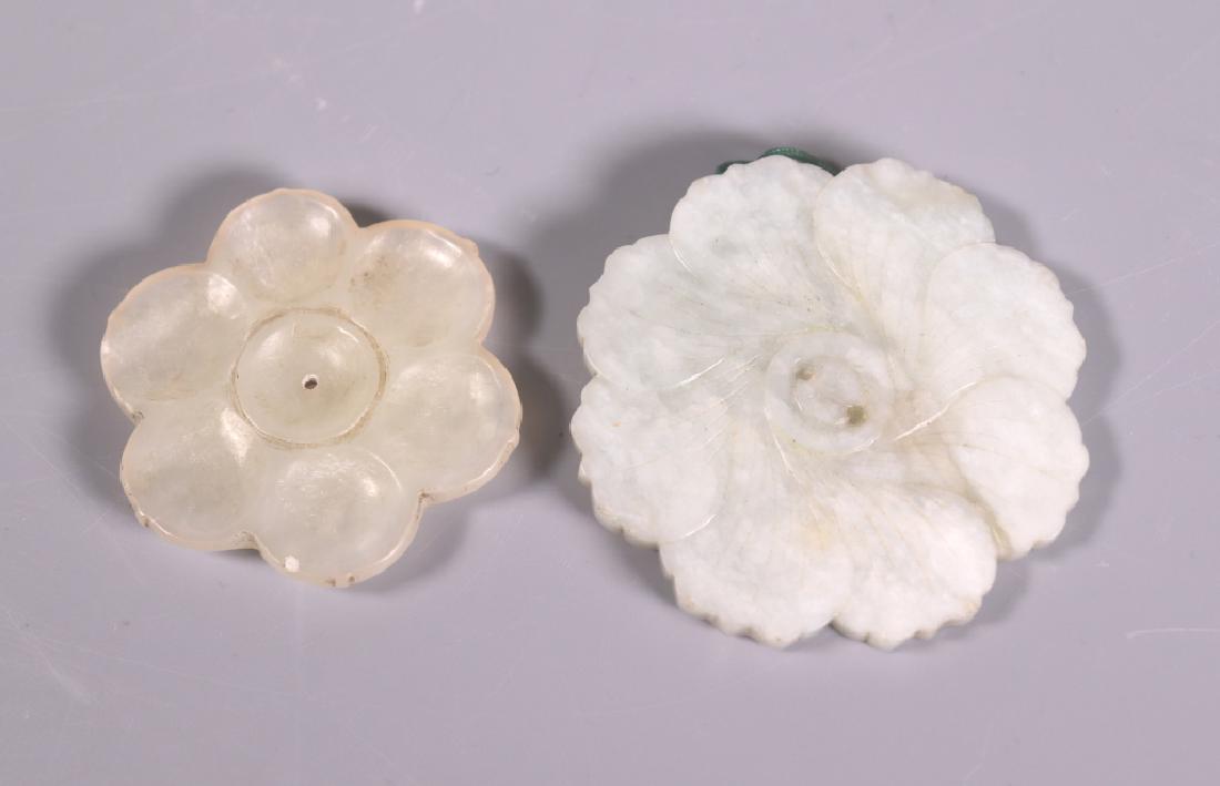 2 Chinese Ming - Qing Dynasty Jade Flowers (1 of 7)