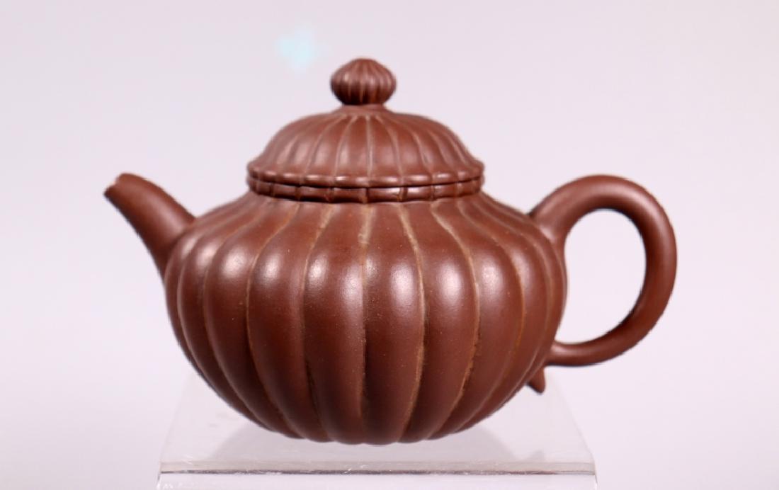 Fine Chinese 18/19 C Yixing Chrysanthemum Teapot (1 of 7)
