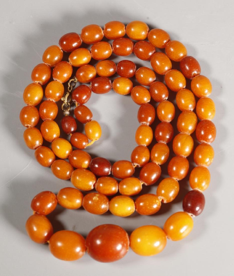 Chinese Butterscotch Amber Bead Necklace 46.8G (1 of 7)