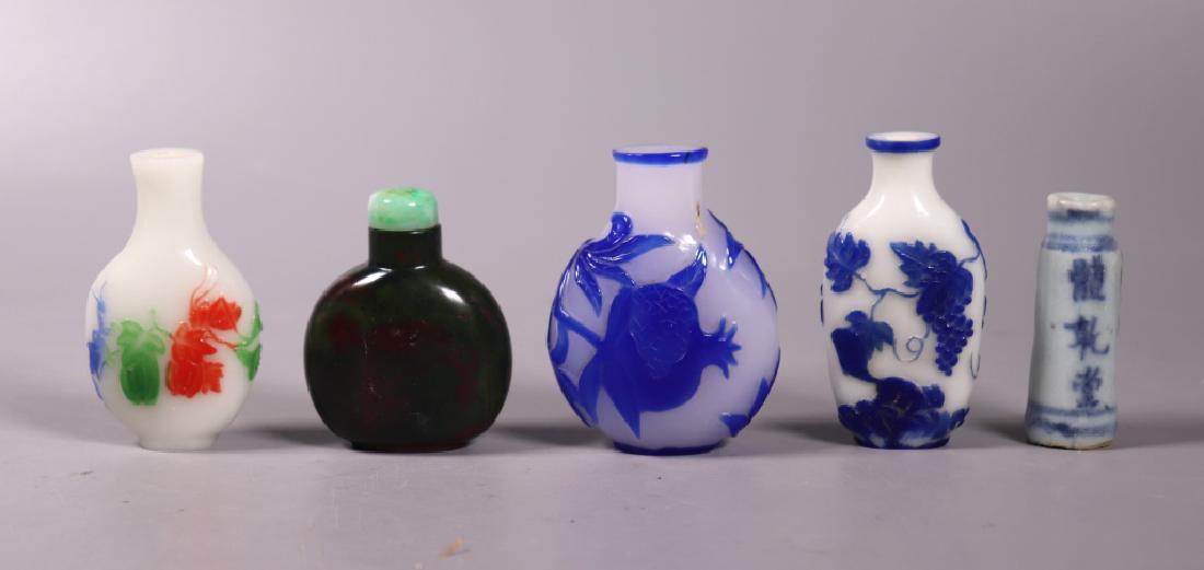 5 Chinese Snuff Bottles (1 of 7)