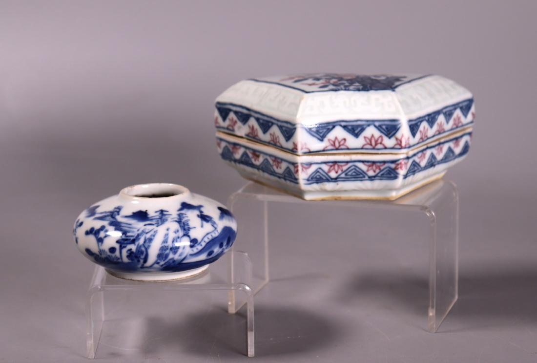 2 Chinese Blue White Porcelain Scholar's Items (1 of 8)