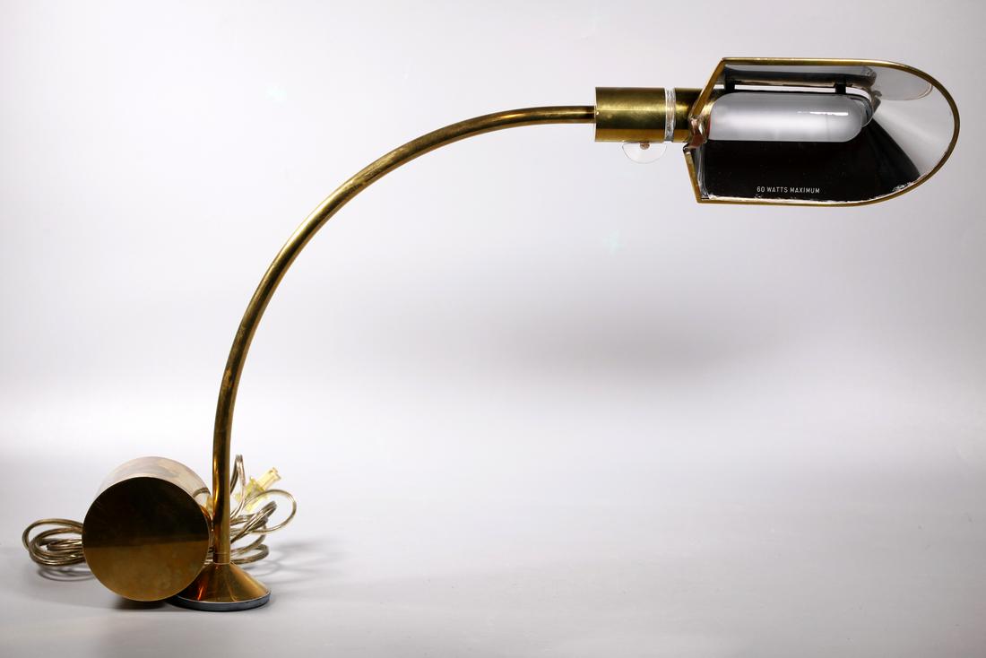 Cedric Hartman Bronze Counter-Balance Desk Lamp (1 of 8)