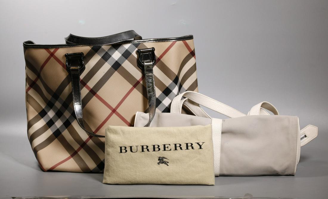 burberry purse price