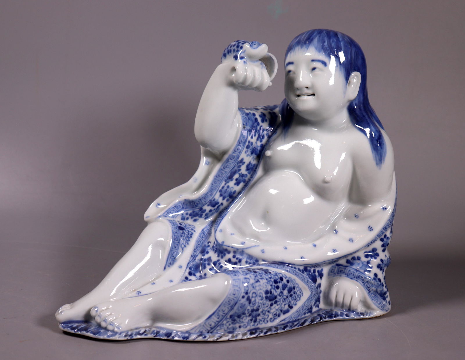 We Hong Tai Zao; Chinese Porcelain Liuhai & Frog (1 of 8)