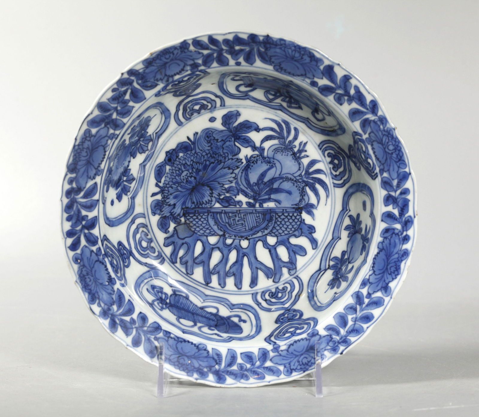 Chinese Ming Early 17C Blue & White Porcelain Bowl (1 of 7)