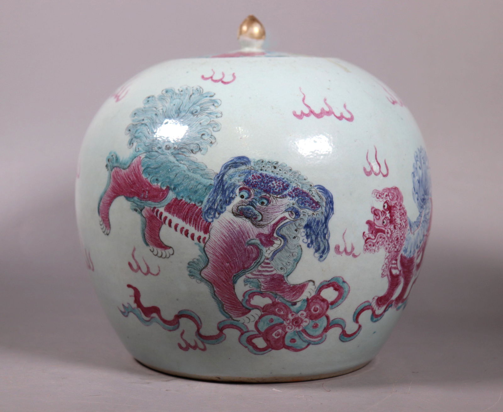 Chinese 19 C Pale Blue Porcelain Dog Jar & Cover (1 of 7)