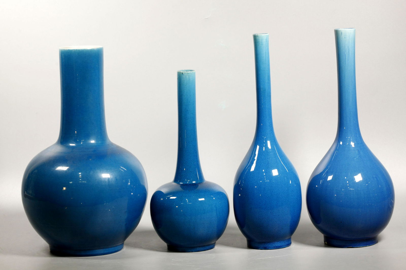 4 Chinese Turquoise Crackle Porcelain Vases (1 of 8)