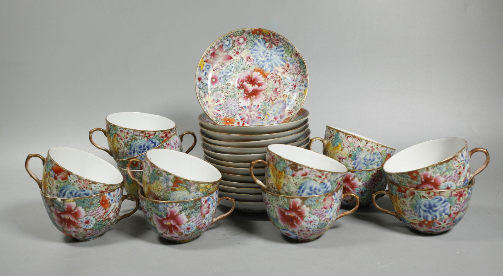 26 Chinese Guangxu Mark Porcelain Teacups Saucers (1 of 13)