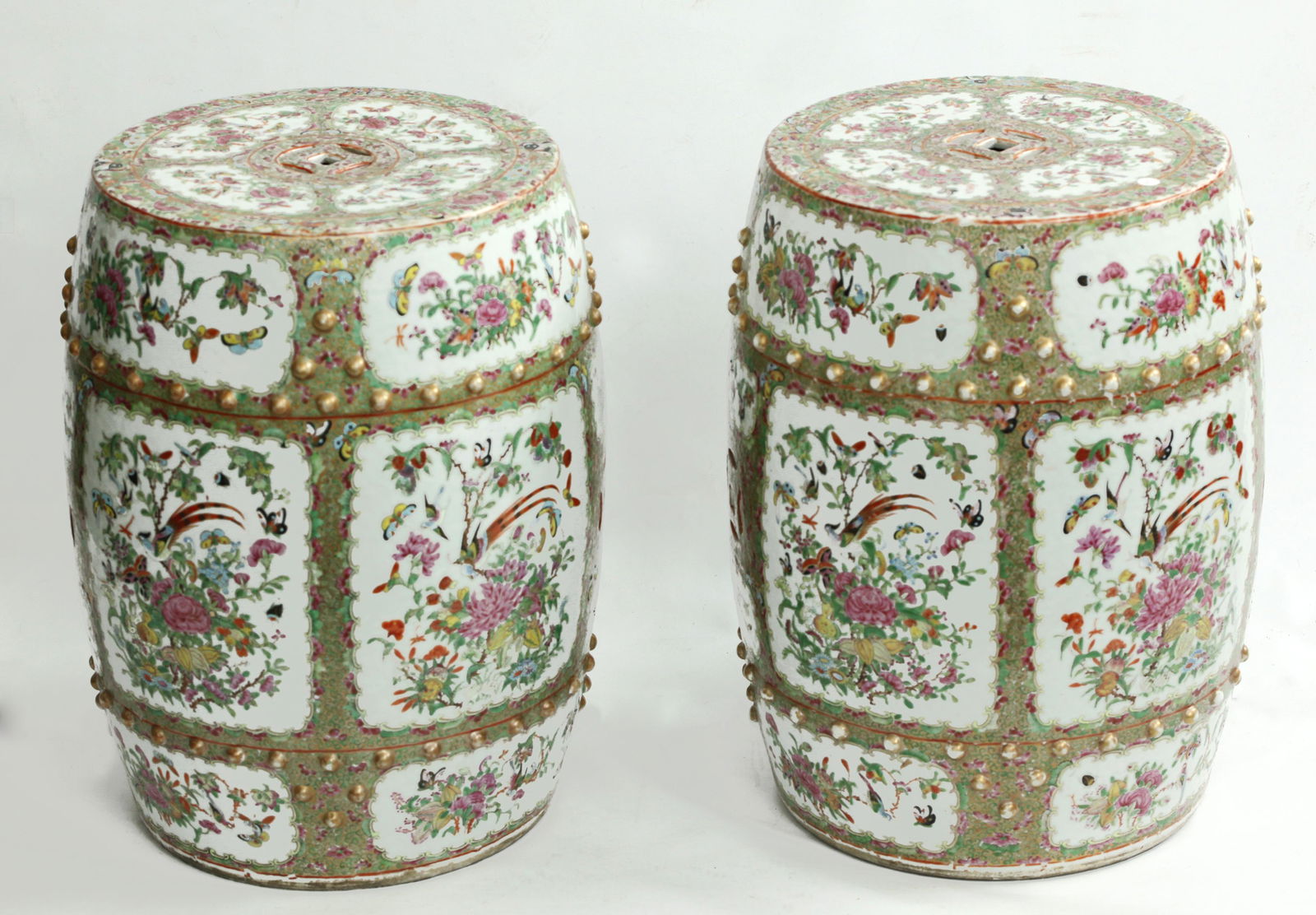 Pr Chinese 19 C Medallion Porcelain Garden Seats (1 of 8)