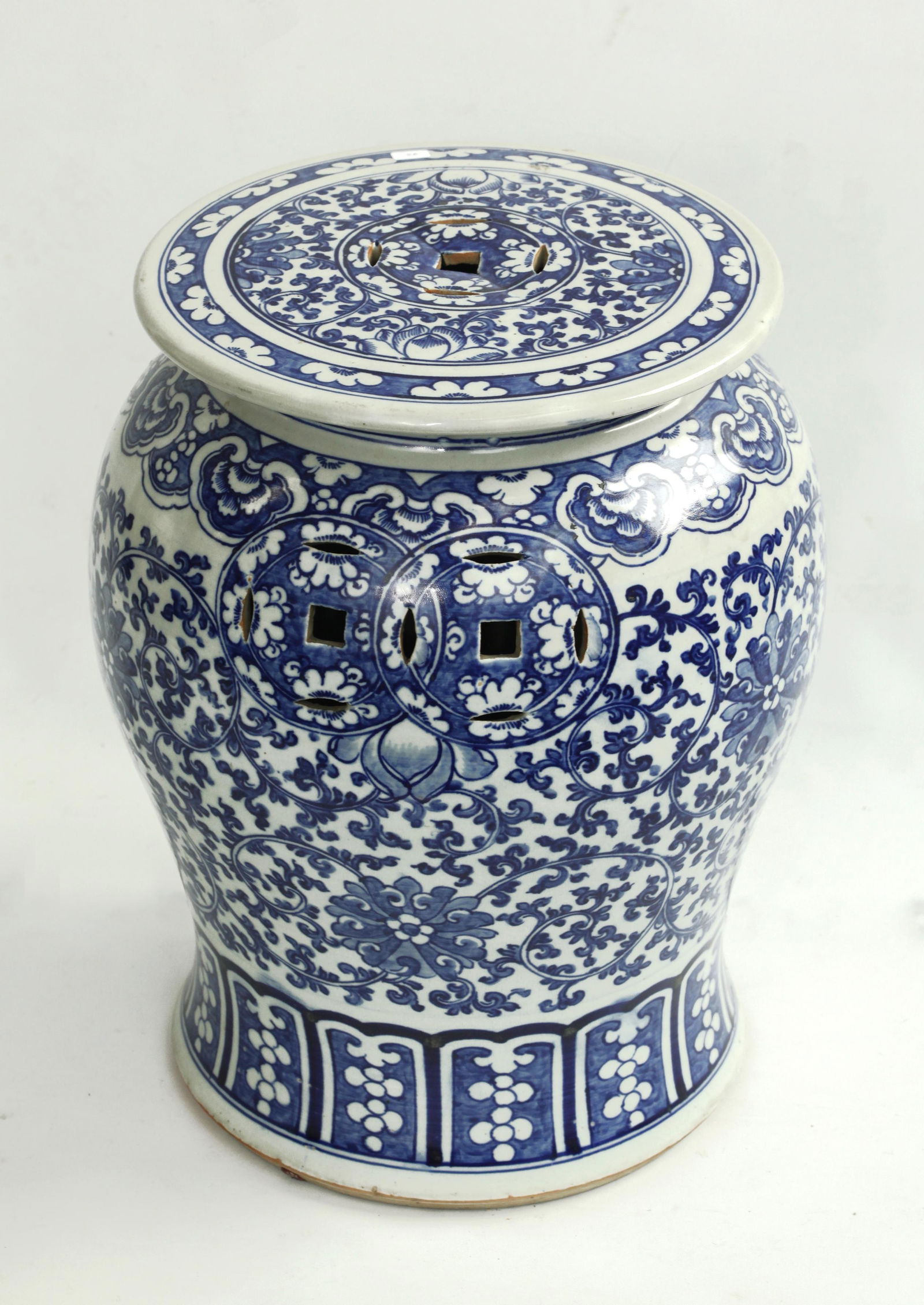 Chinese 19 C Blue & White Porcelain Garden Seat (1 of 7)