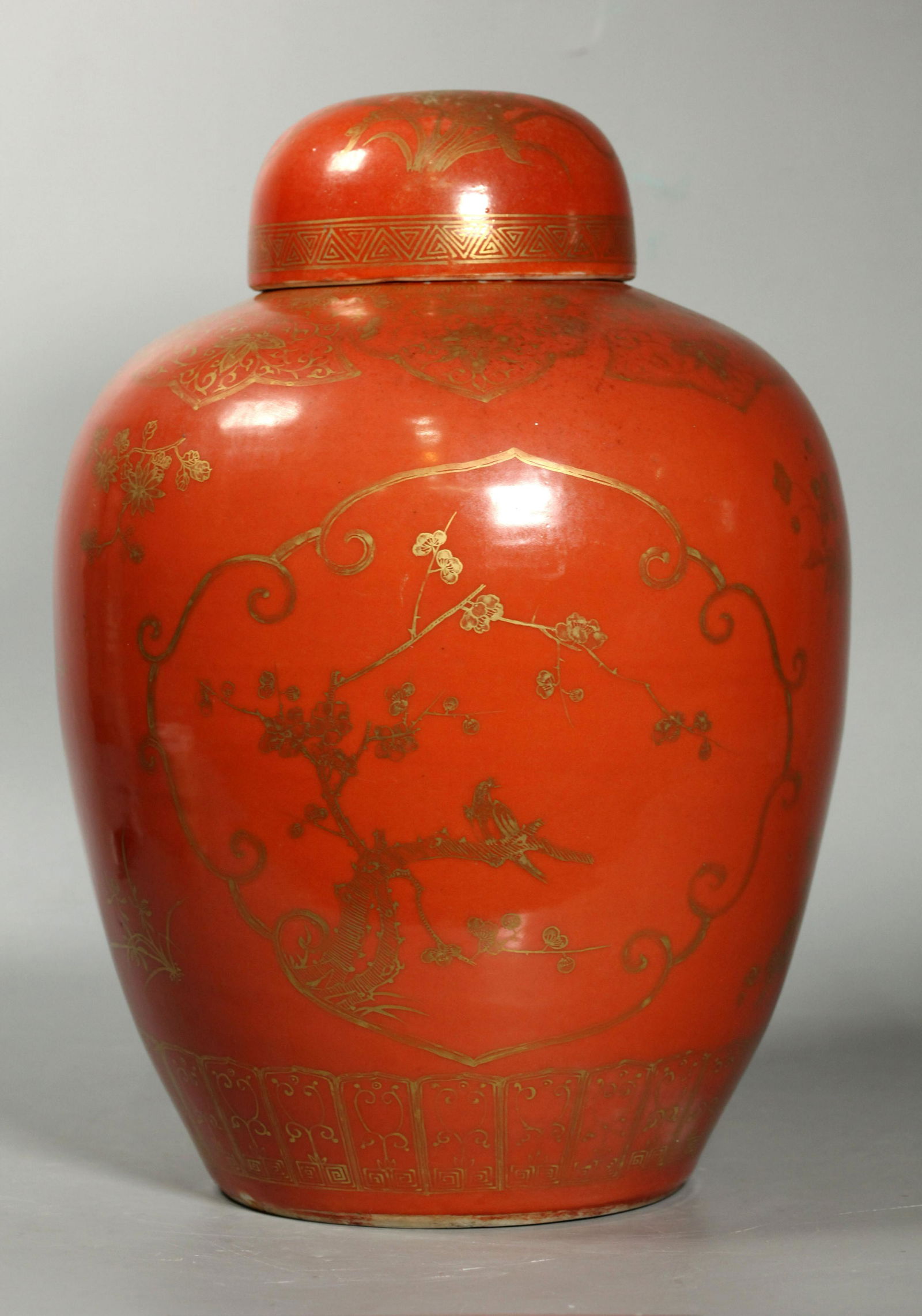 Lg Chinese 19 C Coral & Gold Porcelain Ginger Jar (1 of 6)