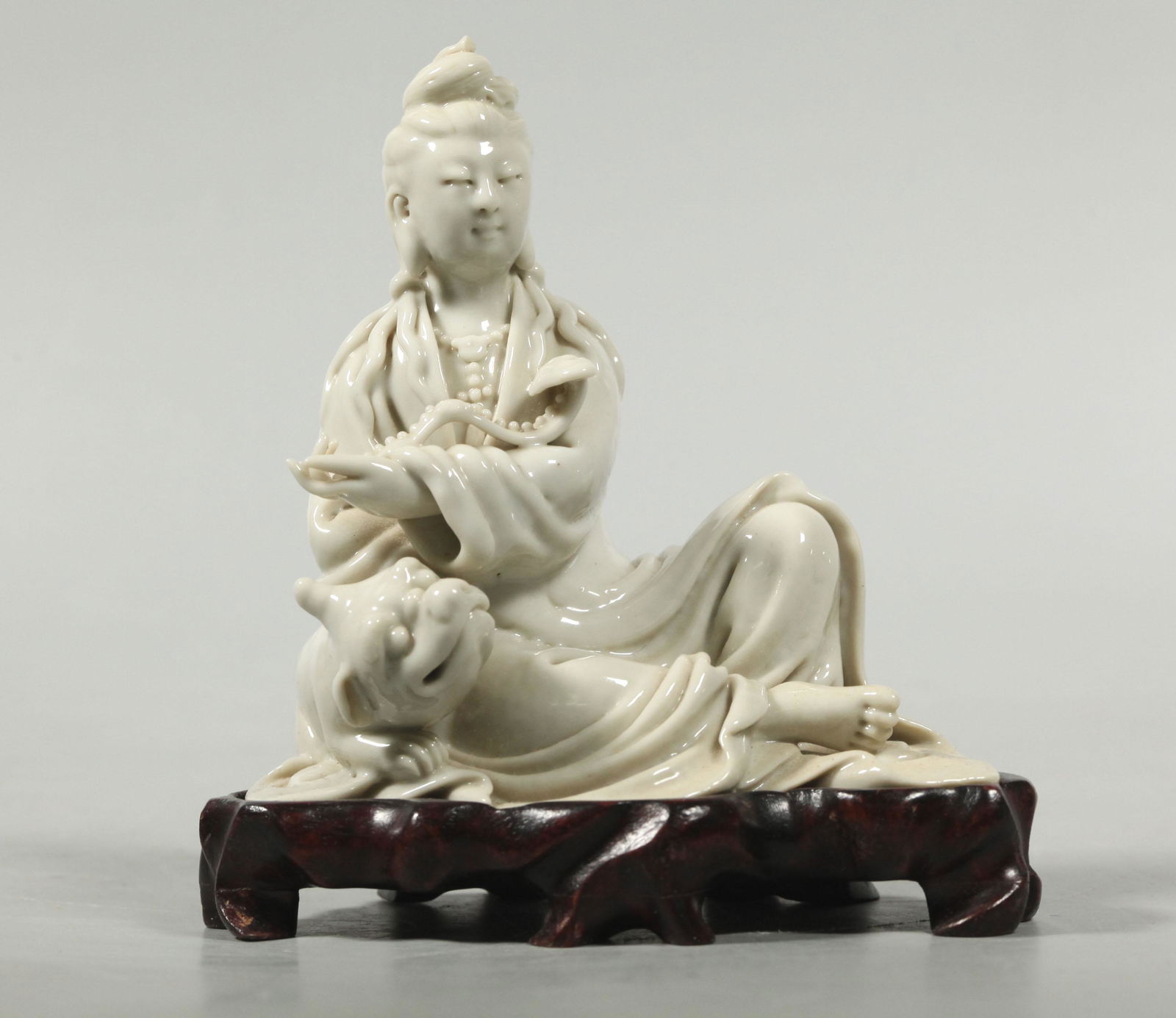 Chinese 19 C Blanc de Chine Reclining Guanyin (1 of 7)