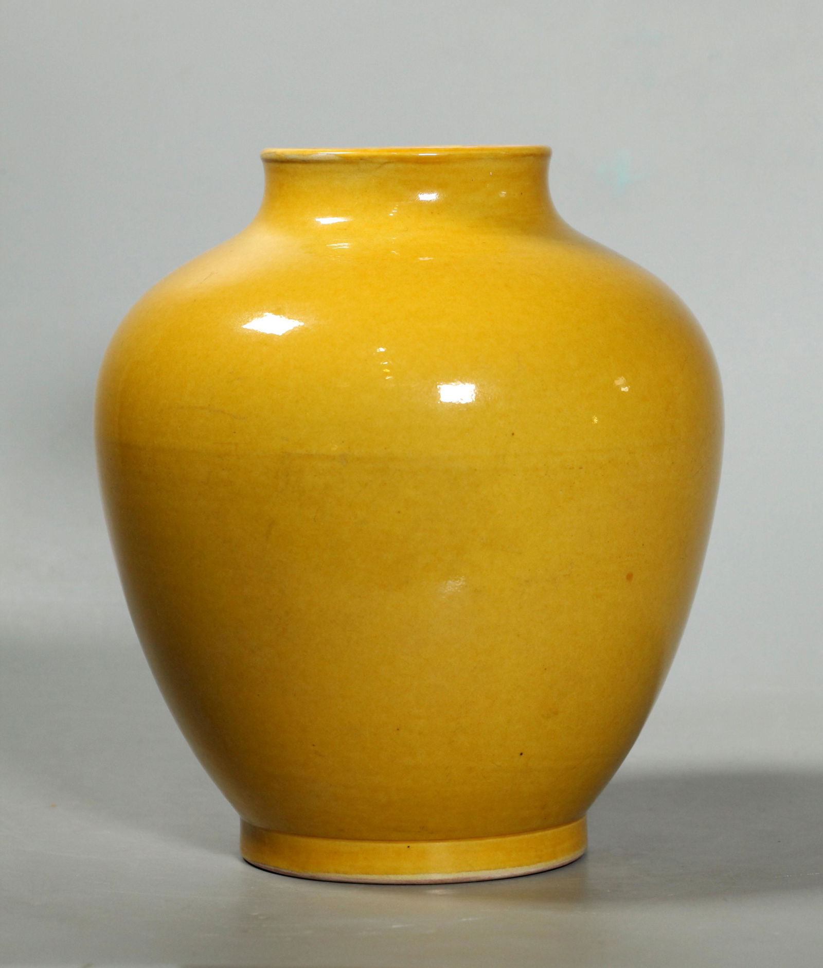Chinese Qing Dynasty Yellow Glazed Porcelain Vase (1 of 6)