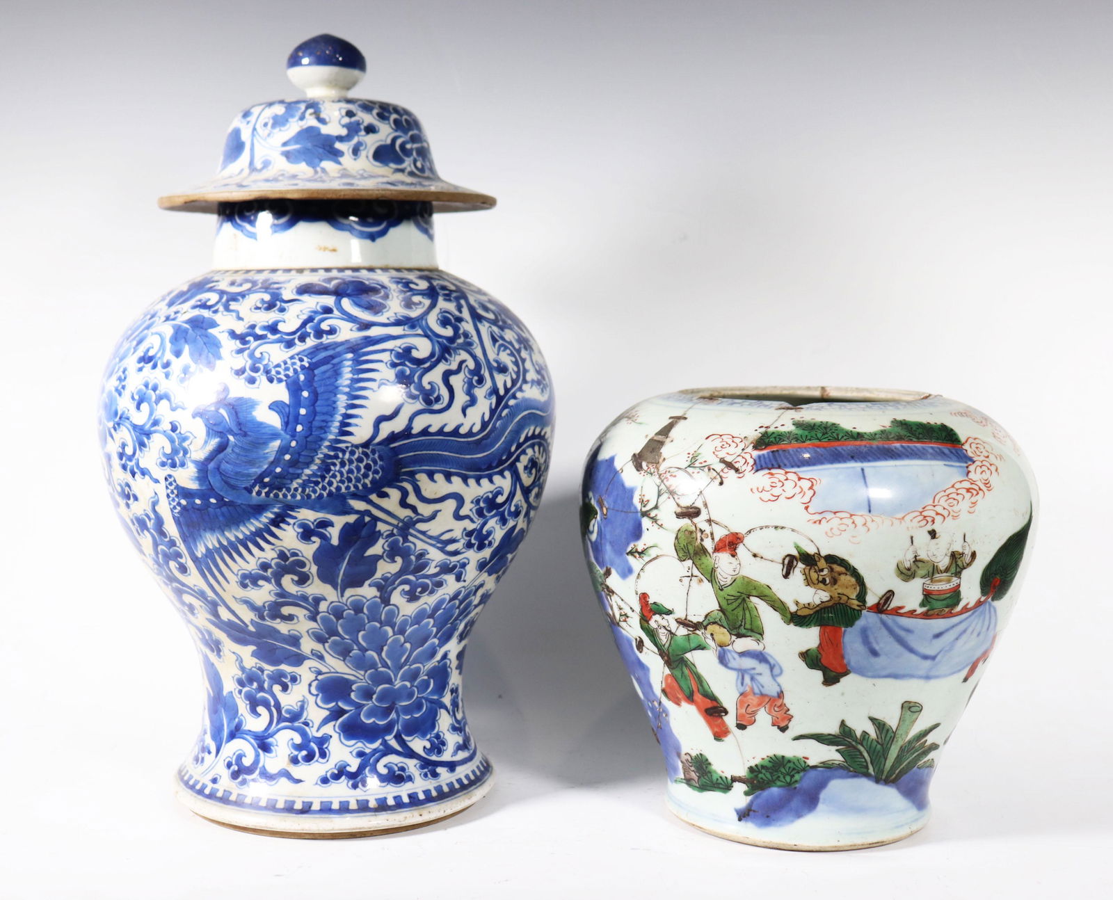 2 Chinese 17 C Blue & White & Wucai Porcelain Jars (1 of 11)
