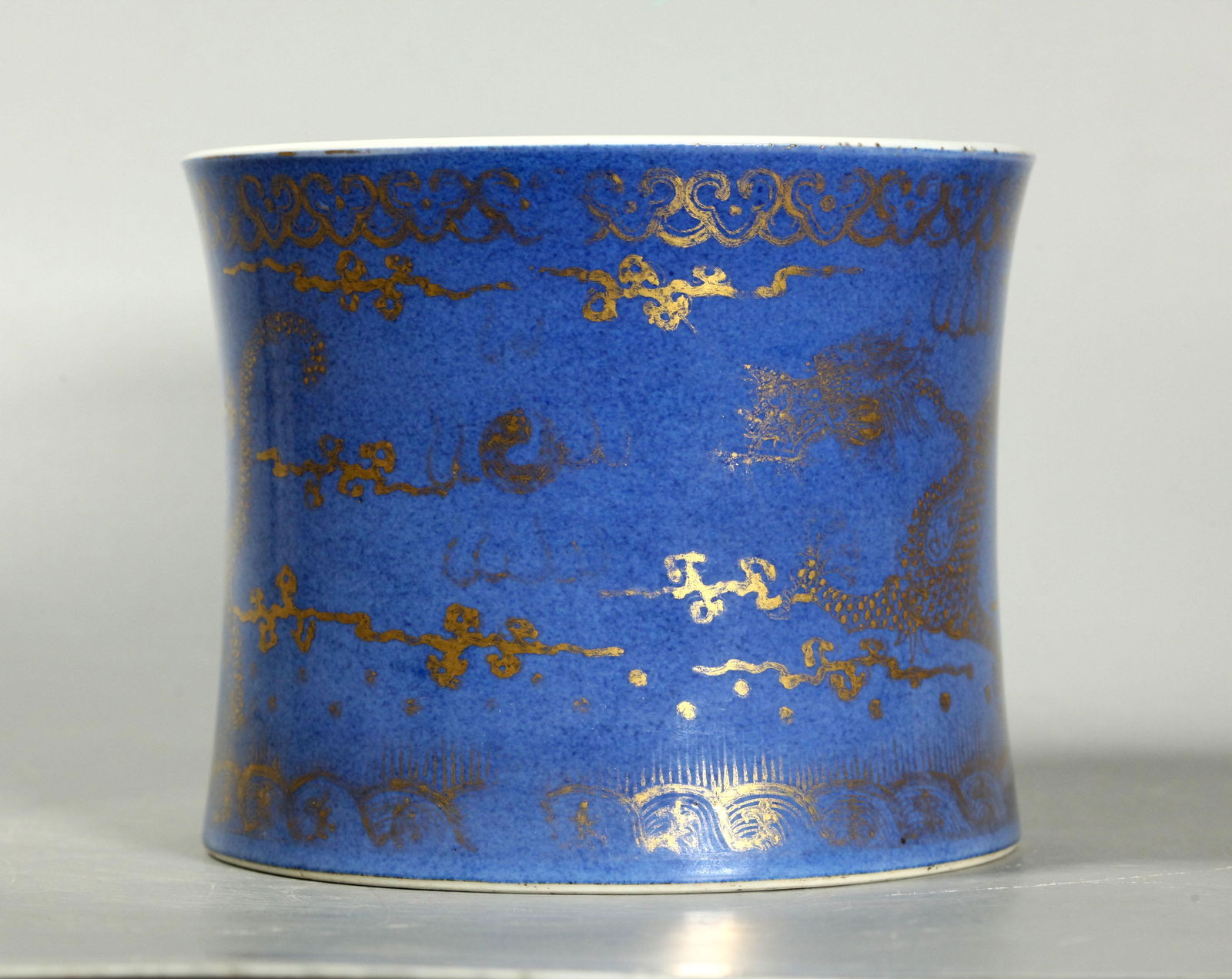 Chinese Kangxi Powdered Blue Porcelain Brush Pot (1 of 7)
