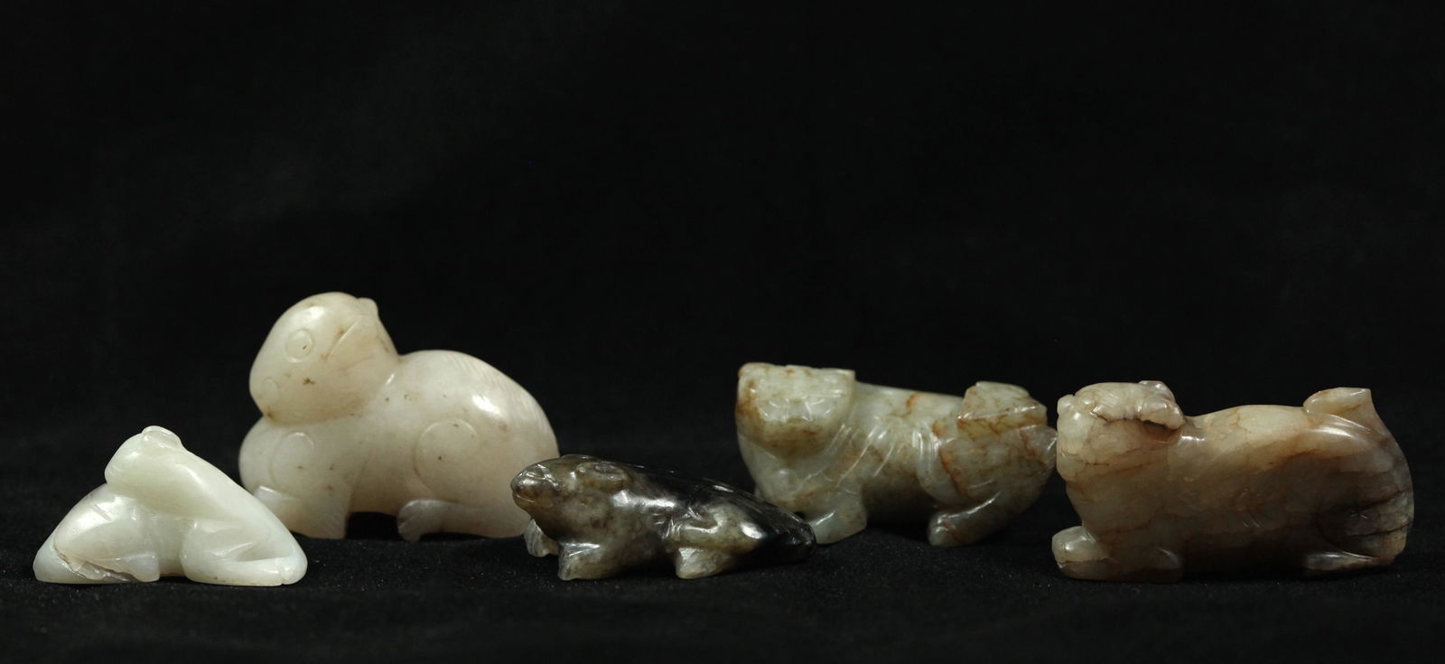5 Chinese Ming - Qing Jade Animal Figures (1 of 5)