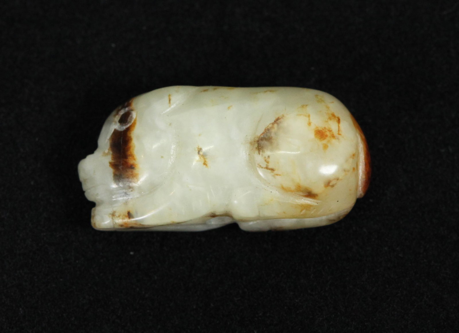 Chinese Qing or Earlier Jade Miniature Pig Bead (1 of 6)