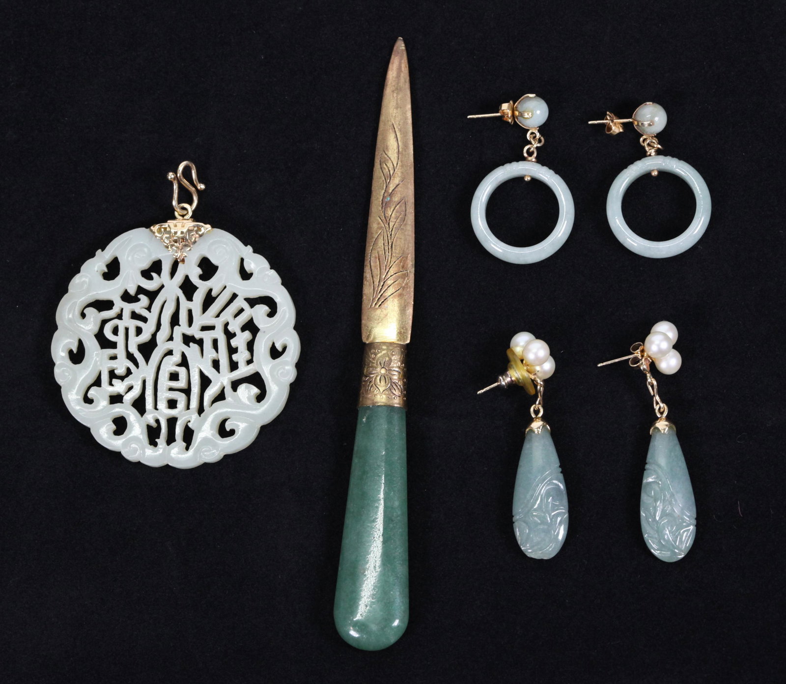 Chinese 2 Pr Jadeite Earrings Jade Pendant (1 of 5)