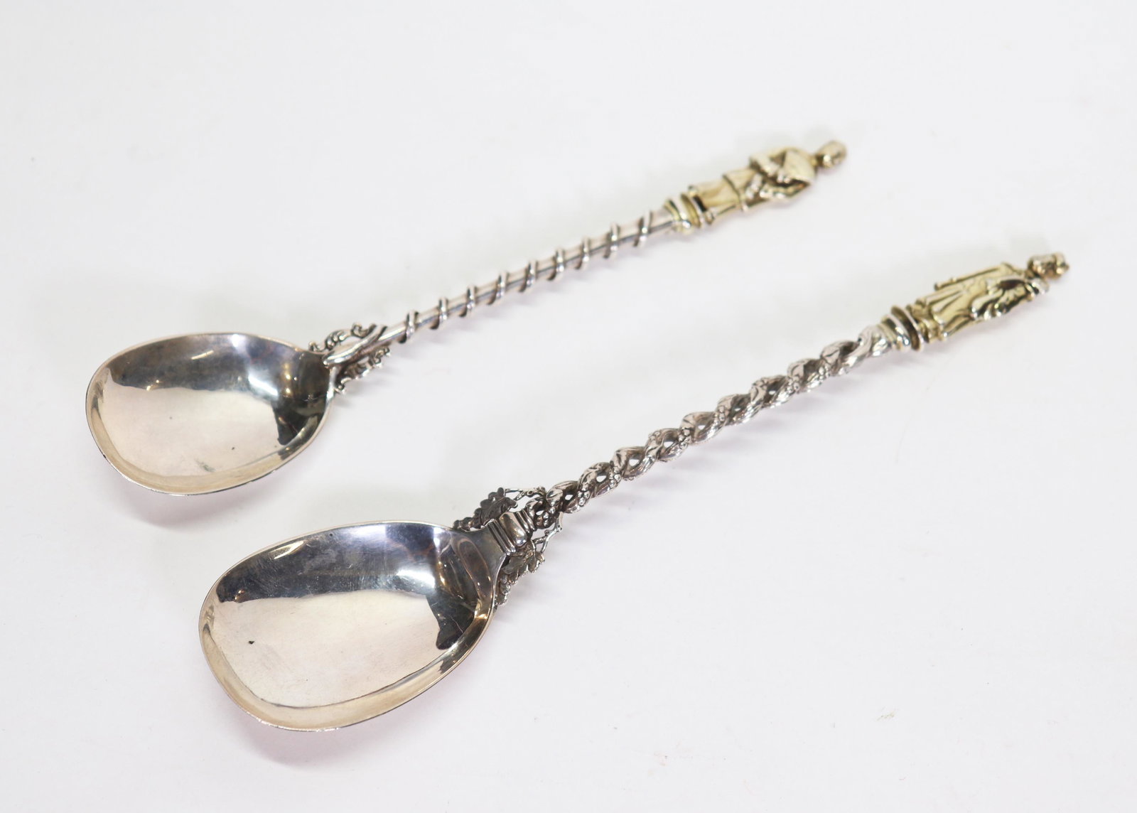 2 Chinese Silver Sun Shing Spoons; Gilt Mandarins (1 of 7)