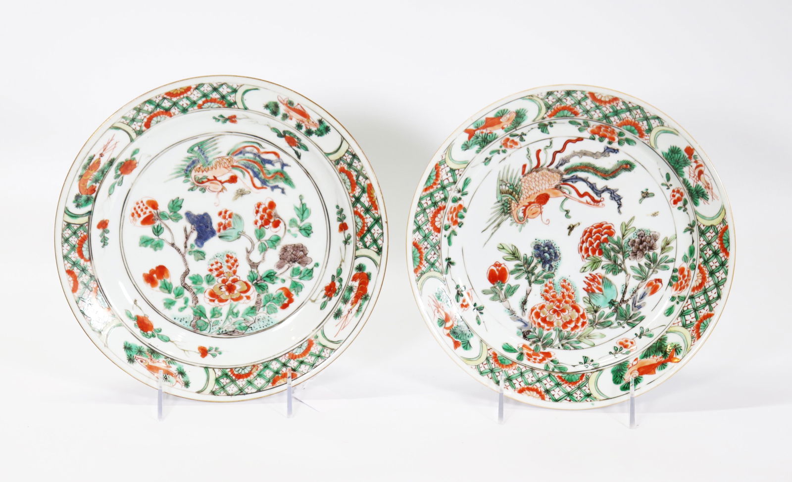 Fine Pair Chinese Kangxi Wucai Porcelain Plates (1 of 5)